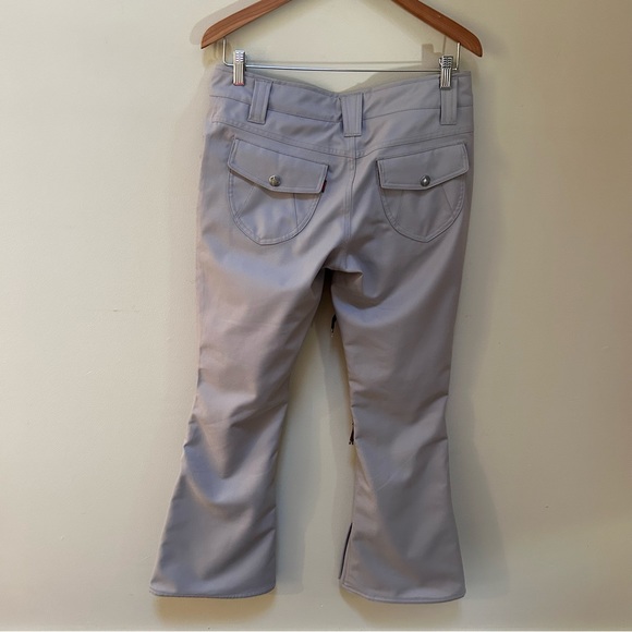 Holden ~ Women’s Light Gray Stretch Twill Snowboard Ski Pants in Medium - Picture 9 of 15